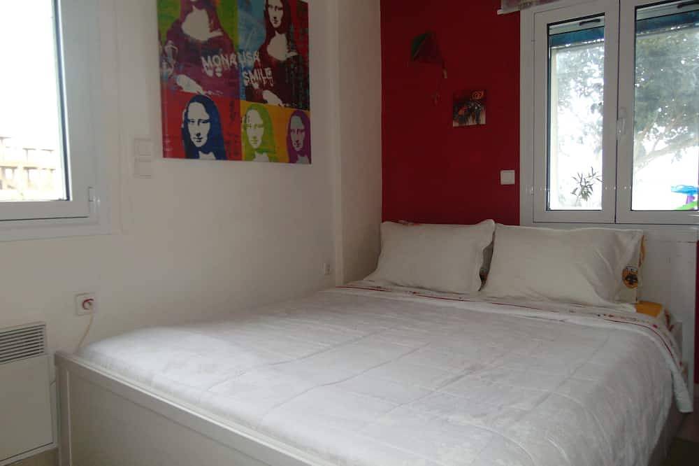 Elegant en gezellig appartement in Perivolos Strand, Santorini