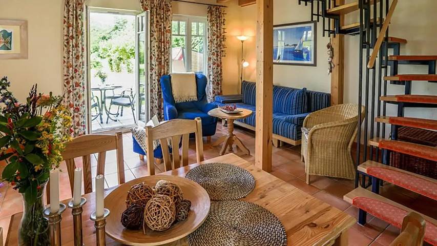 Ferienhaus für 6 Personen, mit Terrasse und Garten in Nienhagen