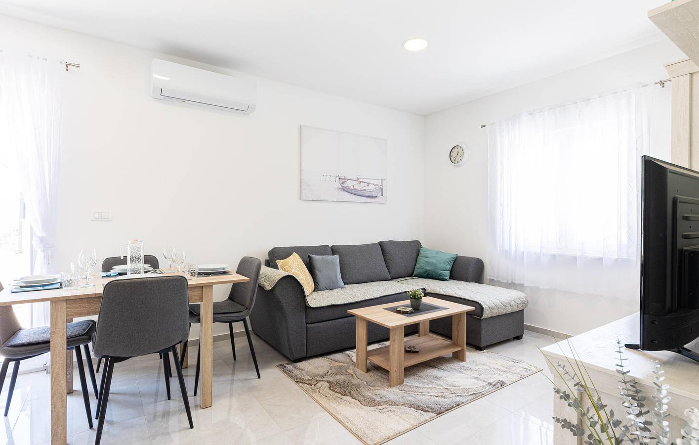 Ganze Ferienwohnung, Ferienwohnung für 4 Personen mit Terrasse in Vinisce, Split-Dalmatien