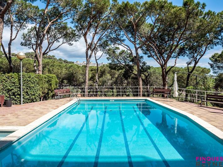 Apartamento de vacaciones para 4 personas, con piscina y terraza - 1