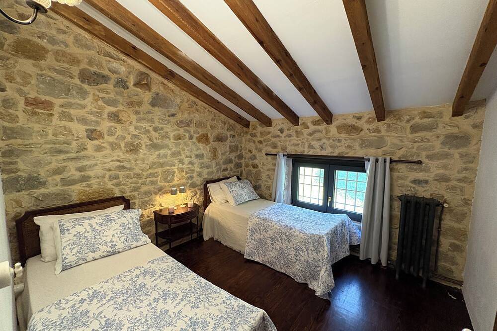 Casa Libelula in Ribamontán al Monte, Costa de Cantabria