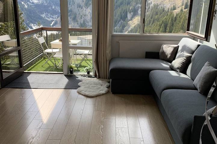 Gîte pour 4 personnes, avec Balcon à Magland