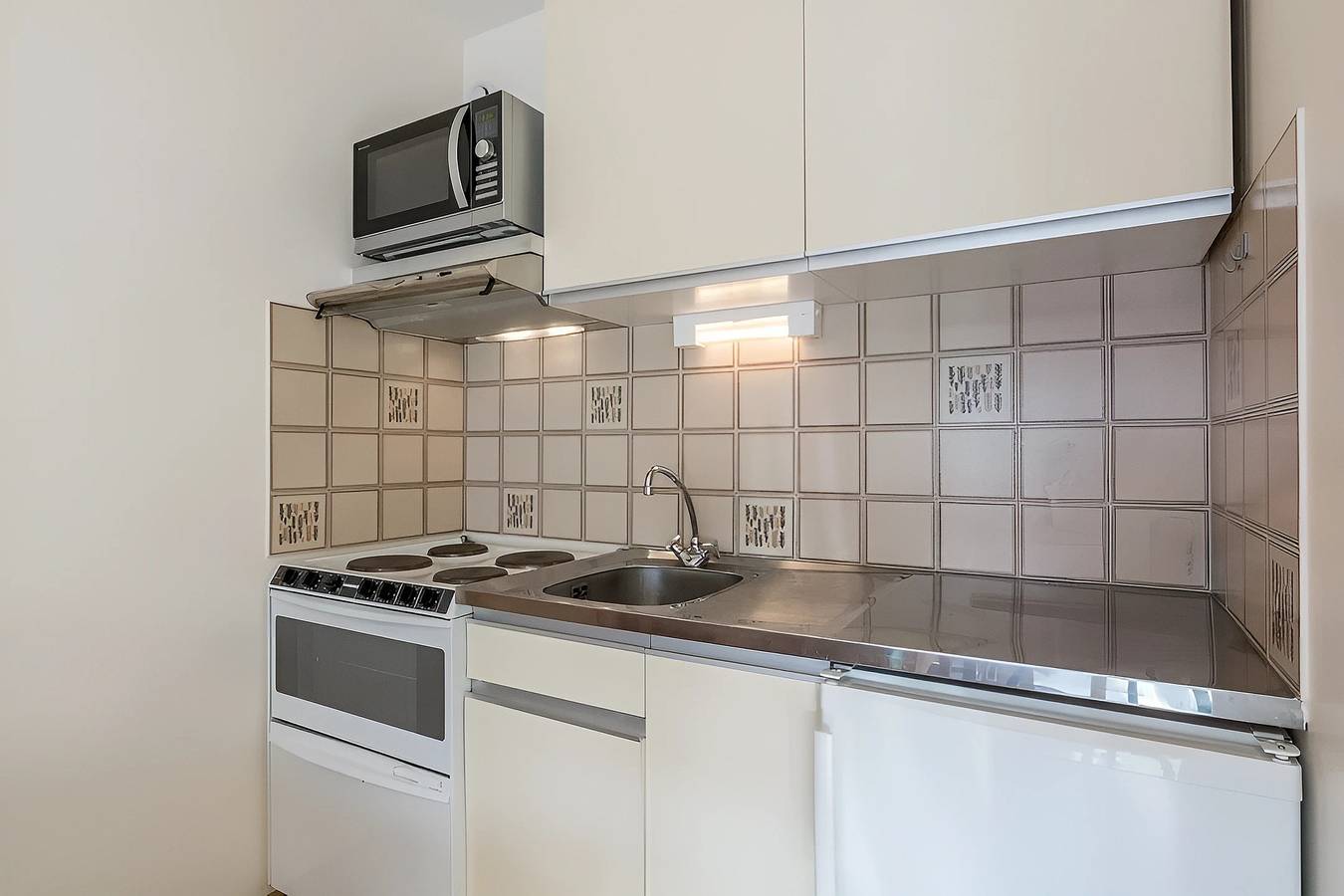 Ganze Ferienwohnung, Uptown, Bossonnet lifts and shops nearby, nice volumes, parking in La Clusaz, Annecy und Umgebung