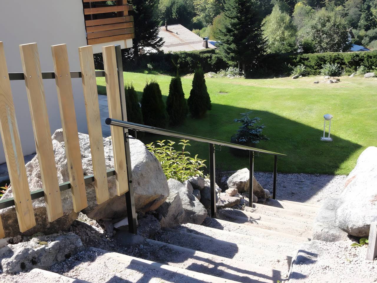 Entire apartment, Charming Apartment in Chalet with Garden-Level Terrace in Gérardmer, Parc naturel régional des Ballons des Vosges