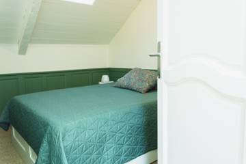 Chambre D’hôte pour 4 Personnes dans Pleurtuit, Côte d’Émeraude, Photo 4