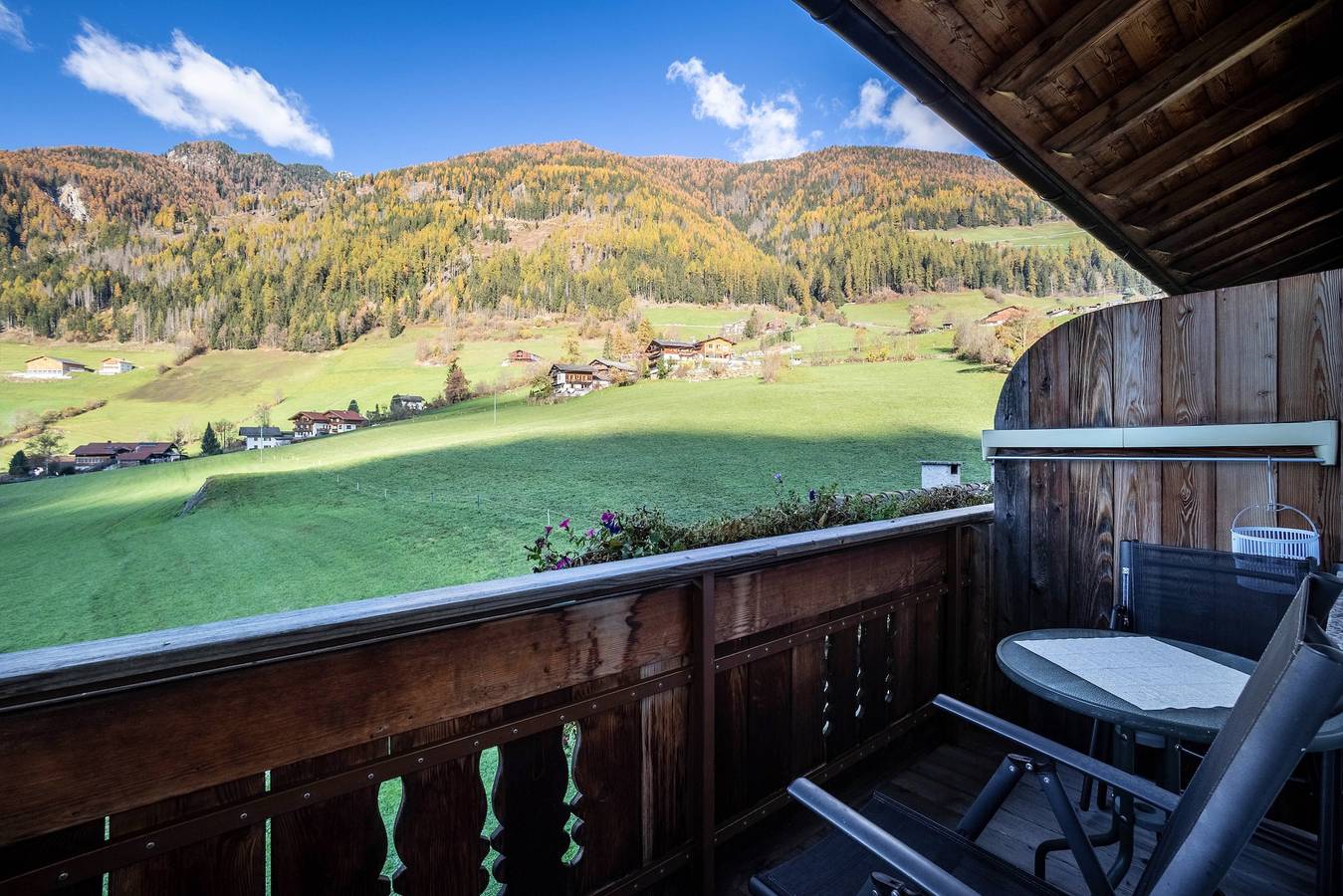 Appartamento intero, Appartamento 'Sonnenschein Oberachrain' con vista sulle montagne, giardino in comune e Wi-Fi in San Giacomo, Valle Aurina