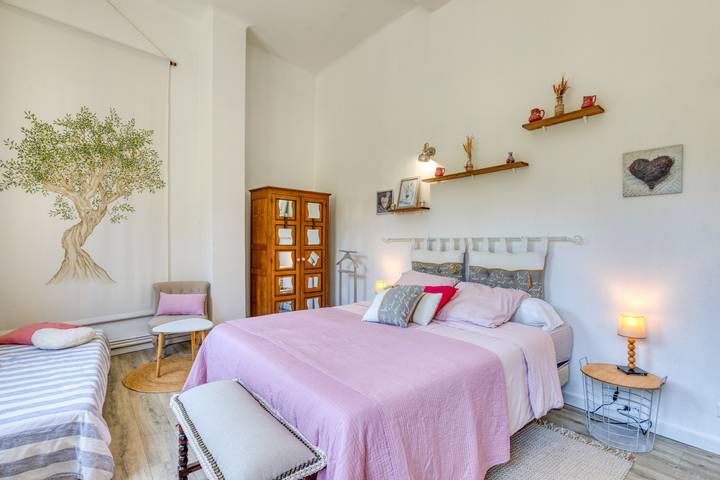 Chambre d’hôte pour 5 personnes, avec bassin pour enfant et jardin - 1