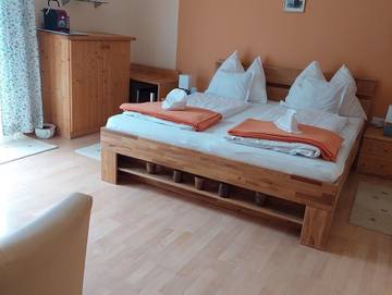 Ferienwohnung für 4 Personen in Gemeinde Herrnbaumgarten, Weinviertel, Bild 3