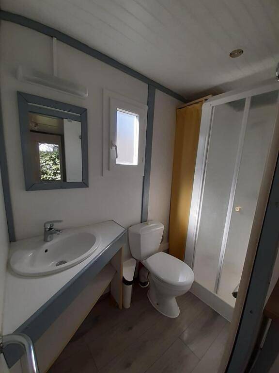 Location de vacances pour 4 personnes, avec jardin et piscine ainsi que vue et bassin pour enfant à Junas - 2