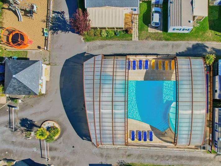 Camping Le Welcome - Mobilheim 6 personen - Mh 2Ch Premium - Halbüberdachte Terrasse in Mesquer, Côte d'Amour
