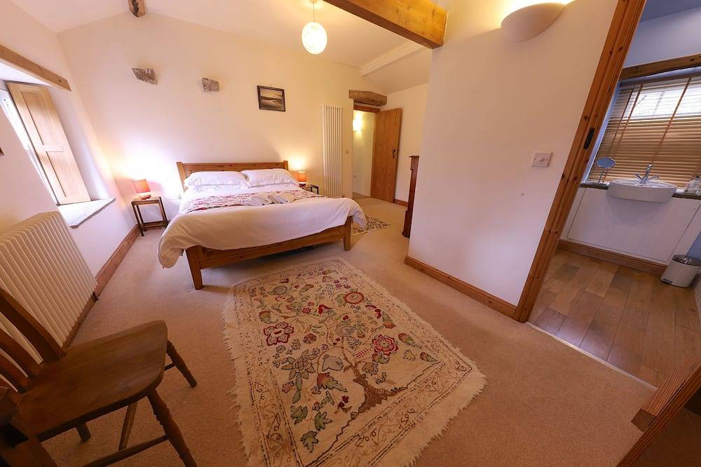 Deepdale, Nr Dent, Yorkshire, The Yorkshire Dales, England - Sleeps 6 in Yorkshire Dales National Park