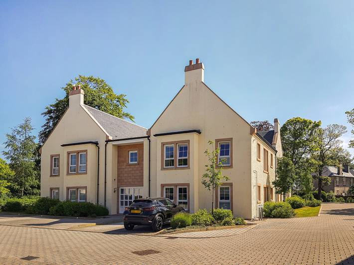 Log cabin for 4 people in St Andrews