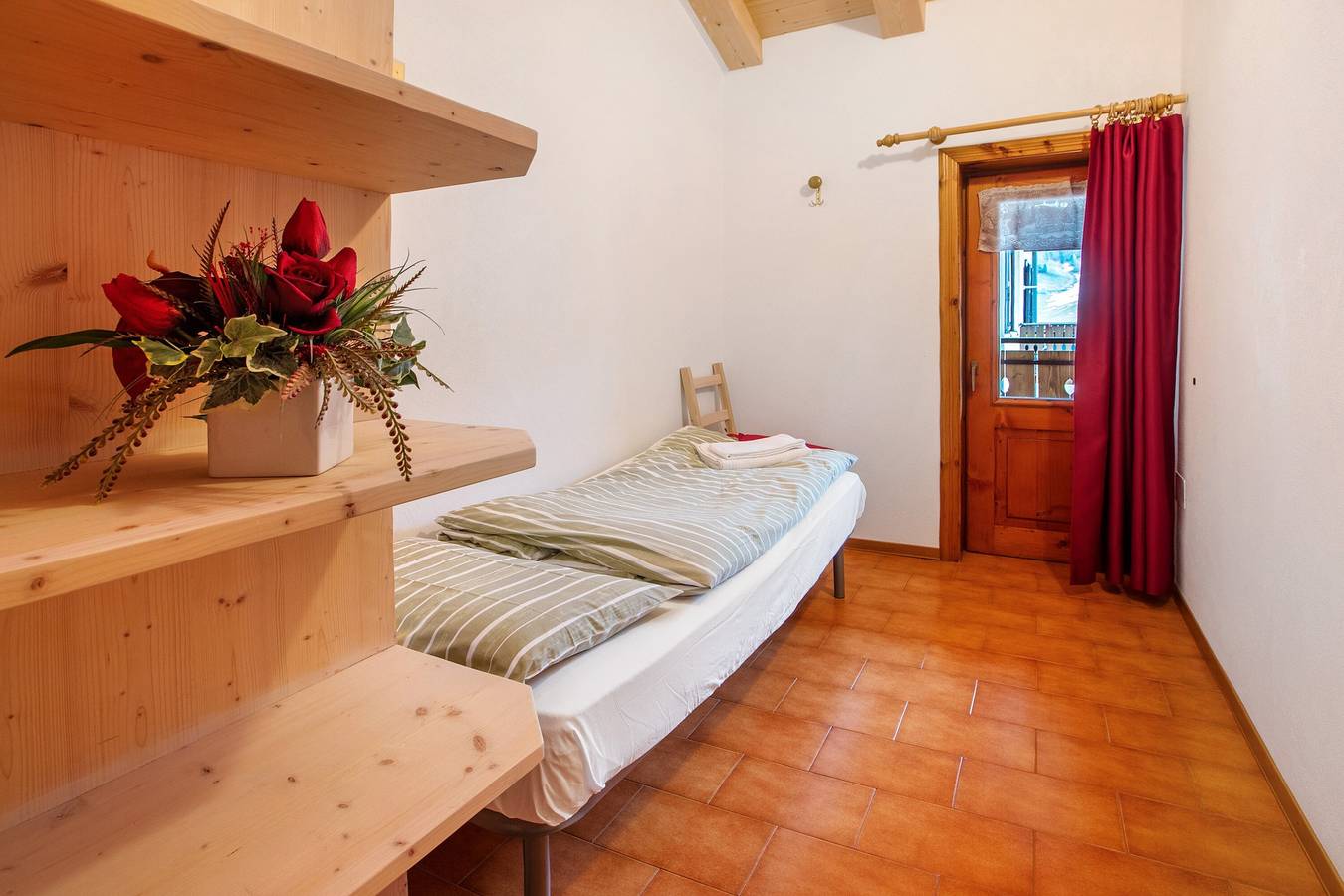 Appartement entier, Appartement "Baita Florin" avec vue sur les montagnes, balcon et Wi-Fi in Livigno (Town), Livigno