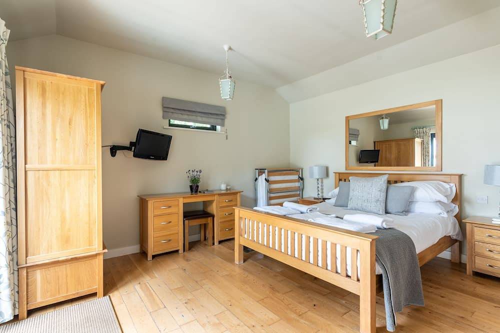 Meadow View Lodge - Für 4/5 Personen mit eigenem Whirlpool in Cheddar, Somerset