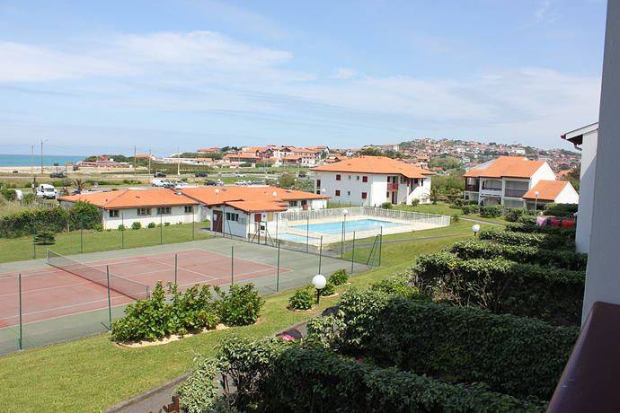 Appartement de vacances pour 4 personnes, avec piscine et terrasse