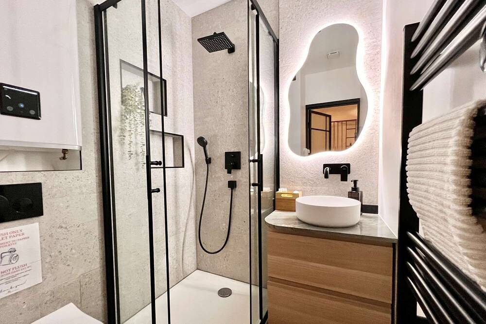 Apartamento entero, The Van Gogh Appart • 3'Rer • 11'Paris • 23'Disney in Bry-sur-Marne, Valle del Marne