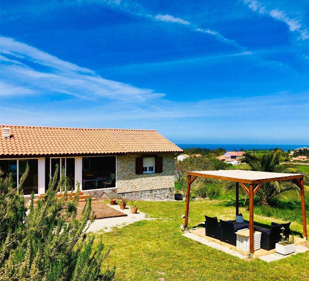 Camelia Casina Rural in Cudillero, Costa Verde