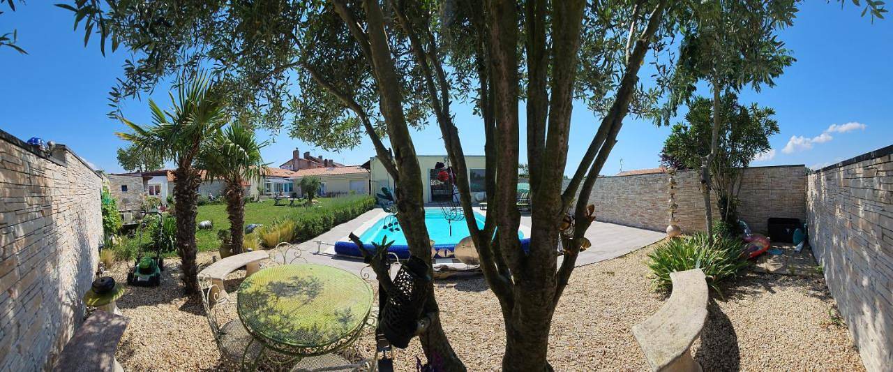 Maison piscine clos ,wifi, pas de chien , 2 chambres près de la mer in Bourgneuf-en-Retz, Côte de Jade