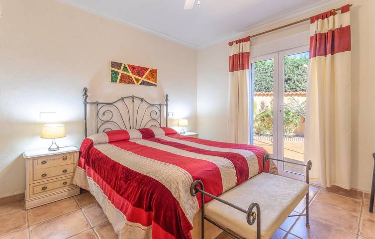 Ferienhaus für 6 Personen, mit Terrasse und Garten, mit Haustier in Torrevieja - 4