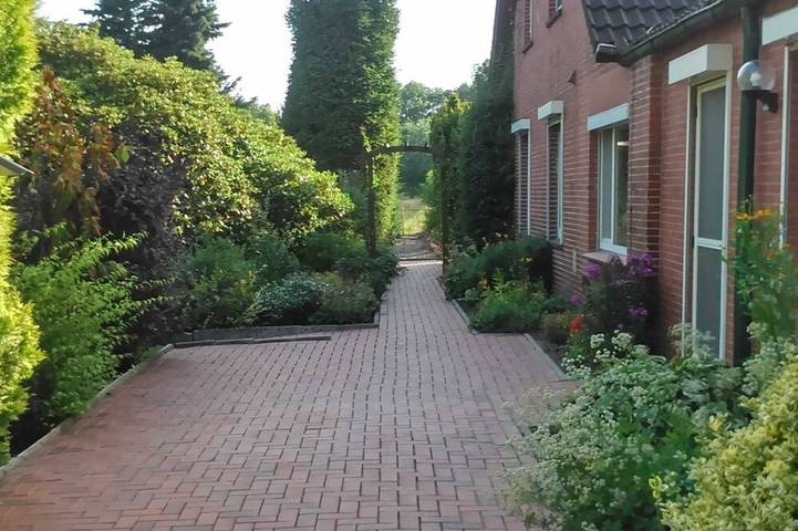 Gîte pour 2 personnes, avec Terrasse et Jardin à Moormerland