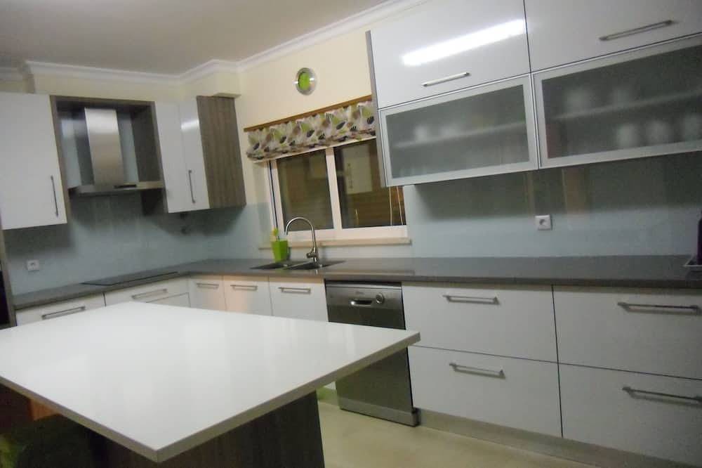 Casa 5 dormitorios con piscina in Castro Marim, Distrito de Faro