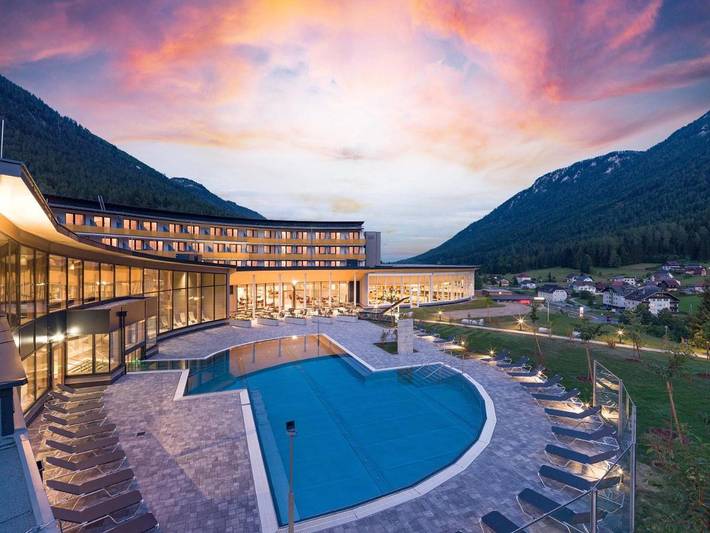 Hôtel pour 2 personnes, avec jacuzzi et piscine ainsi que sauna et jardin dans Bad Bleiberg