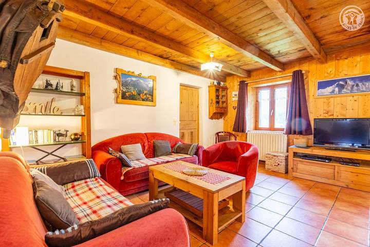 Gîte pour 6 personnes, avec jardin à Saint-Nicolas-la-Chapelle - 2