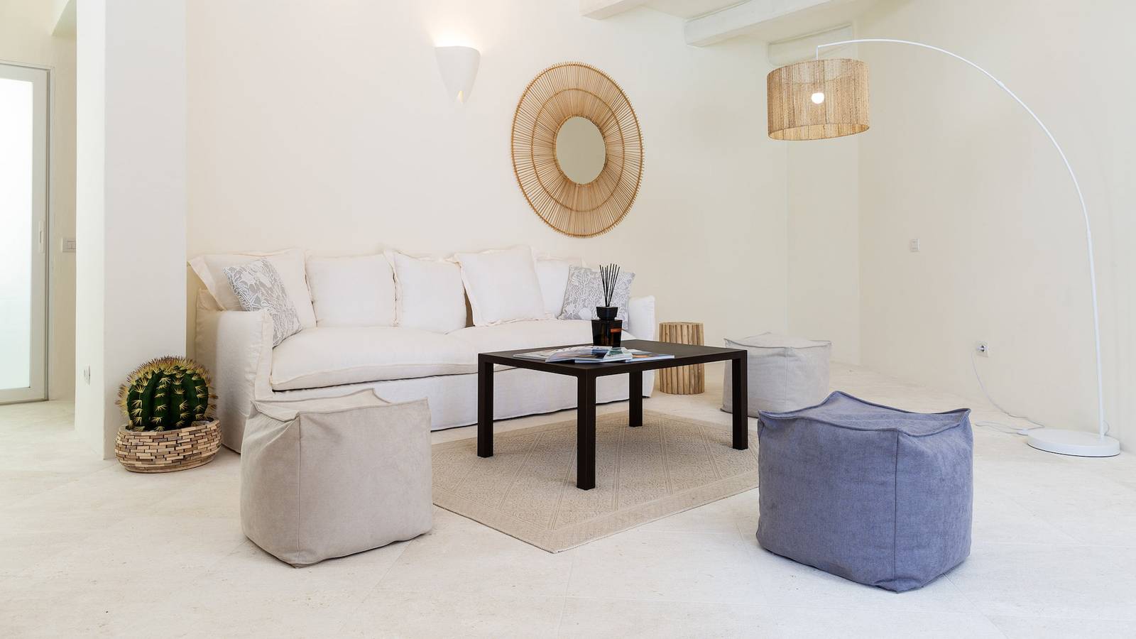 Villa für 11 Personen mit Terrasse in Liscia di Vacca, Arzachena