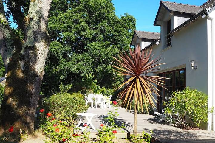 Location de vacances pour 4 personnes, avec jardin, animaux acceptés dans Plage Pen Boc H Arradon