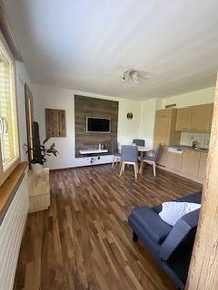 Ganze Ferienwohnung, Ferienwohnung Leitner - Ferienwohnung für max. 2 Erwachsene Personen und ein Kind in Ramosch, Valsot