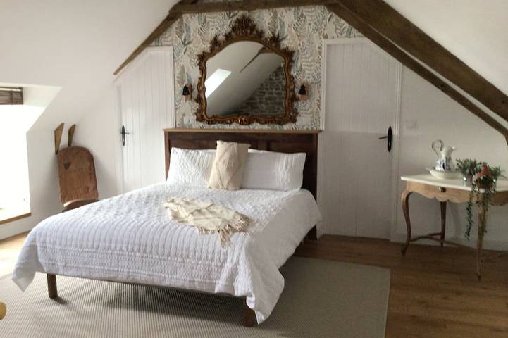 Gîte pour 2 personnes, avec jardin et jacuzzi, animaux acceptés à Plouguenast - 2