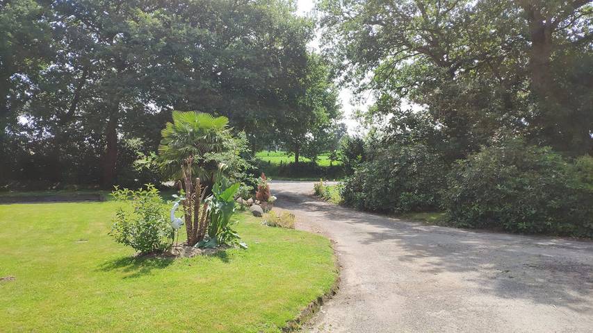 Chambre d’hôte pour 3 personnes, avec jacuzzi et jardin en Bretagne - 4
