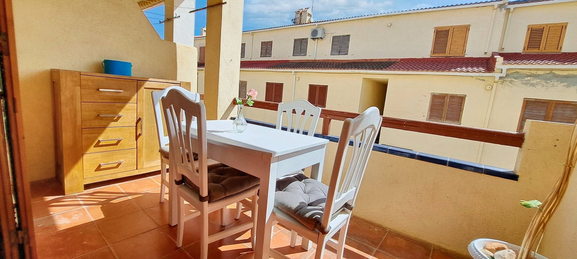Ganze Wohnung, Gemütliche Wohnung in Alcanar mit Gemeinschaftspool in Alcanar, Costa Dorada