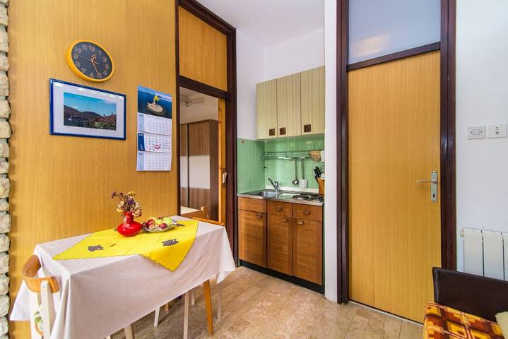 Entire apartment, Comfort one bedroom apartment just 200 meters from the beach in Rabac, Labin-Rabac