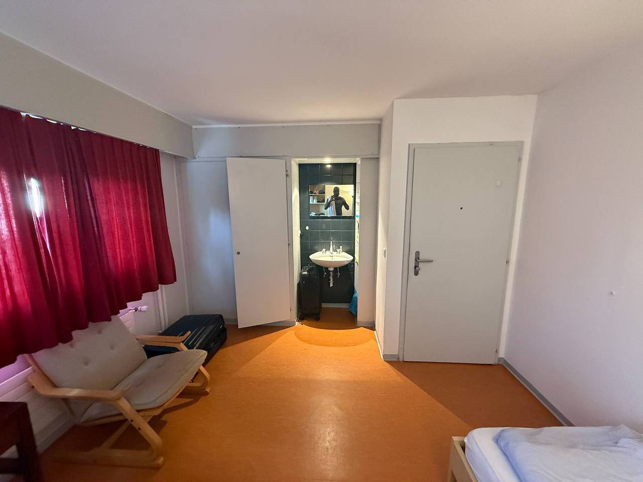 Apartamento entero, Hermosa habitación para una estancia corta in Neuchâtel (desambiguación), Three-Lakes