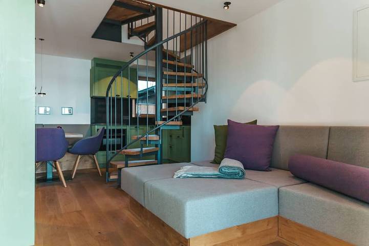 Ganze Wohnung, Maisonette Suite mit freiem Panoramaseeblick in Frauenchiemsee, Chiemsee, Gemeinde