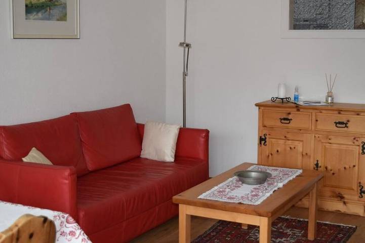 Ferienwohnung für 2 Personen, mit Balkon und Garten
