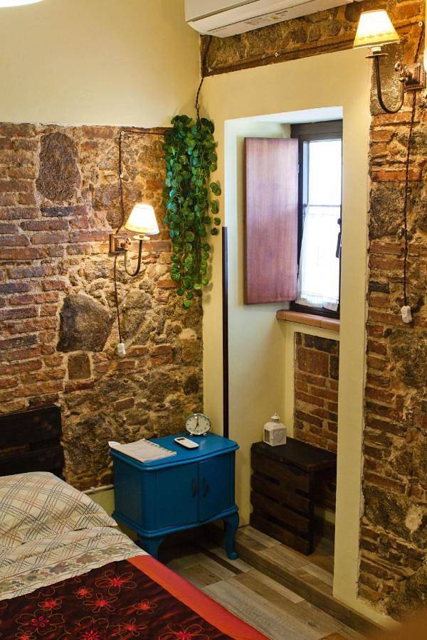 Gîte pour 2 personnes, avec vue et terrasse à Serra San Bruno - 3