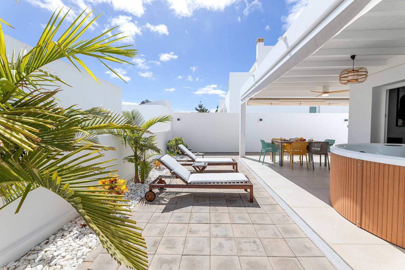 Maison de vacances pour 4 personnes avec balcon/terrasse in Playa Bastián, Teguise