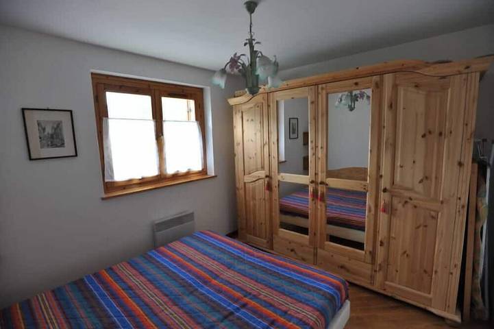 Gîte pour 5 personnes, avec jardin et balcon dans Office De Tourisme Des Houches - 2