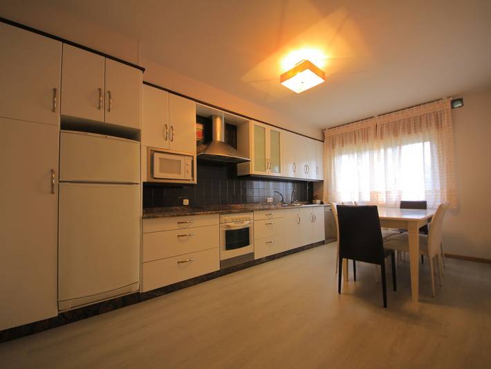 Gîte pour 8 personnes, avec terrasse et jardin à Sanxenxo - 4