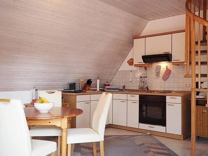 Ganze Ferienwohnung, Ferienhaus Weinhardt - Whg. 1 in Ostseebad Zingst, Zingst