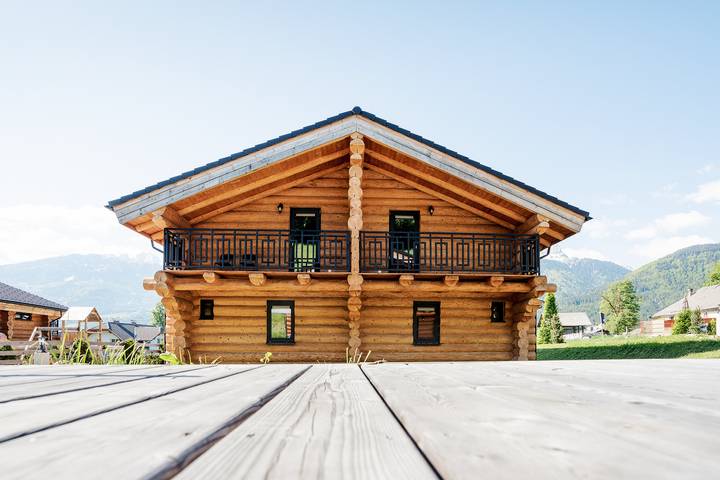 Chalet für 6 Personen, mit Balkon und Terrasse im Bezirk Hermagor