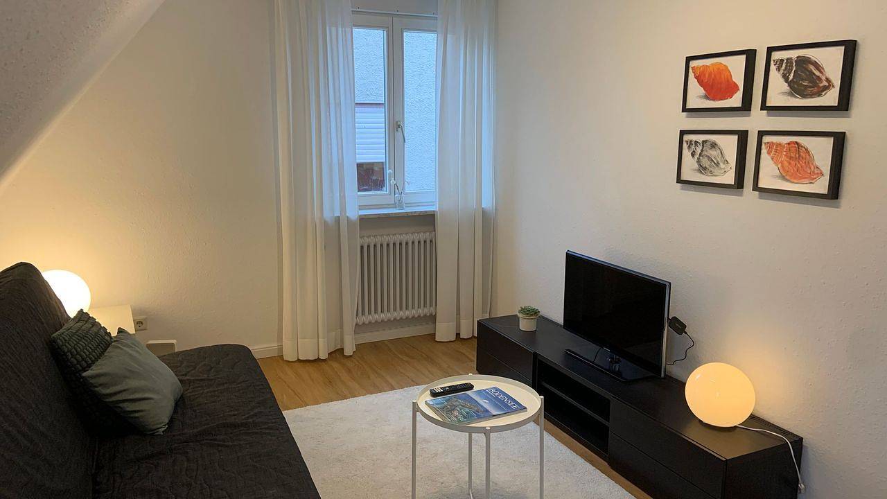 Ganze Ferienwohnung, Ferienwohnung für 3 Personen (32 m²) in Friedrichshafen in Friedrichshafen, Region Bodensee-Oberschwaben