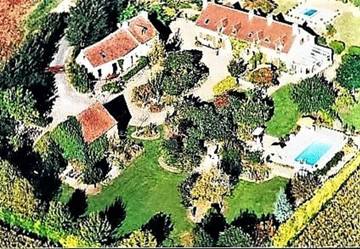 Gîte pour 7 personnes, avec terrasse ainsi que jardin et piscine à Marcé-sur-Esves