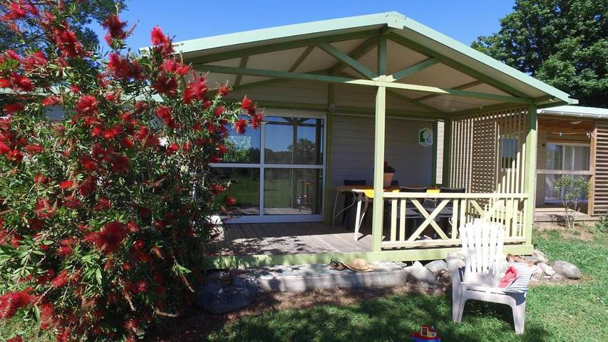 Parc de vacances pour 4 personnes, avec Terrasse ainsi que Jardin et Vue à Talasani - 4