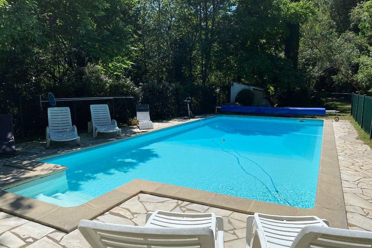 Chalet avec piscine privée in Burlats, Région de Castres