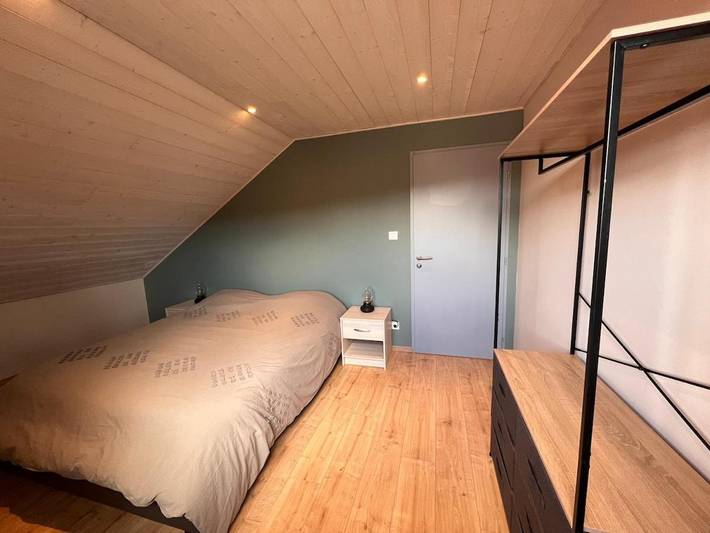 Gîte pour 9 personnes, avec vue et terrasse, animaux acceptés à Les Fourgs - 4