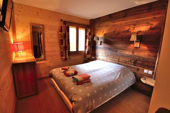Chalet für 12 Personen in Vars mit privatem Jacuzzi, Kino und Blick auf die Pisten in Vars (station de ski), Vars