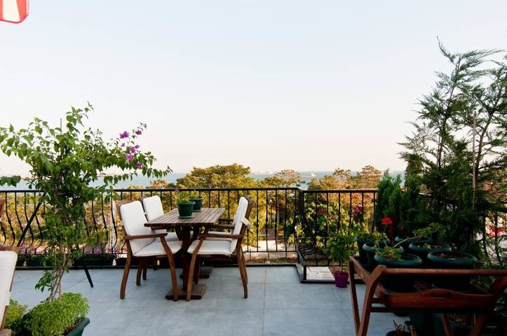 Chambre d’hôte pour 3 personnes, avec vue et terrasse, adapté aux familles à Istanbul - 3